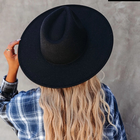 Vici Accessories - ROCKY MOUNTAIN HAT - BLACK